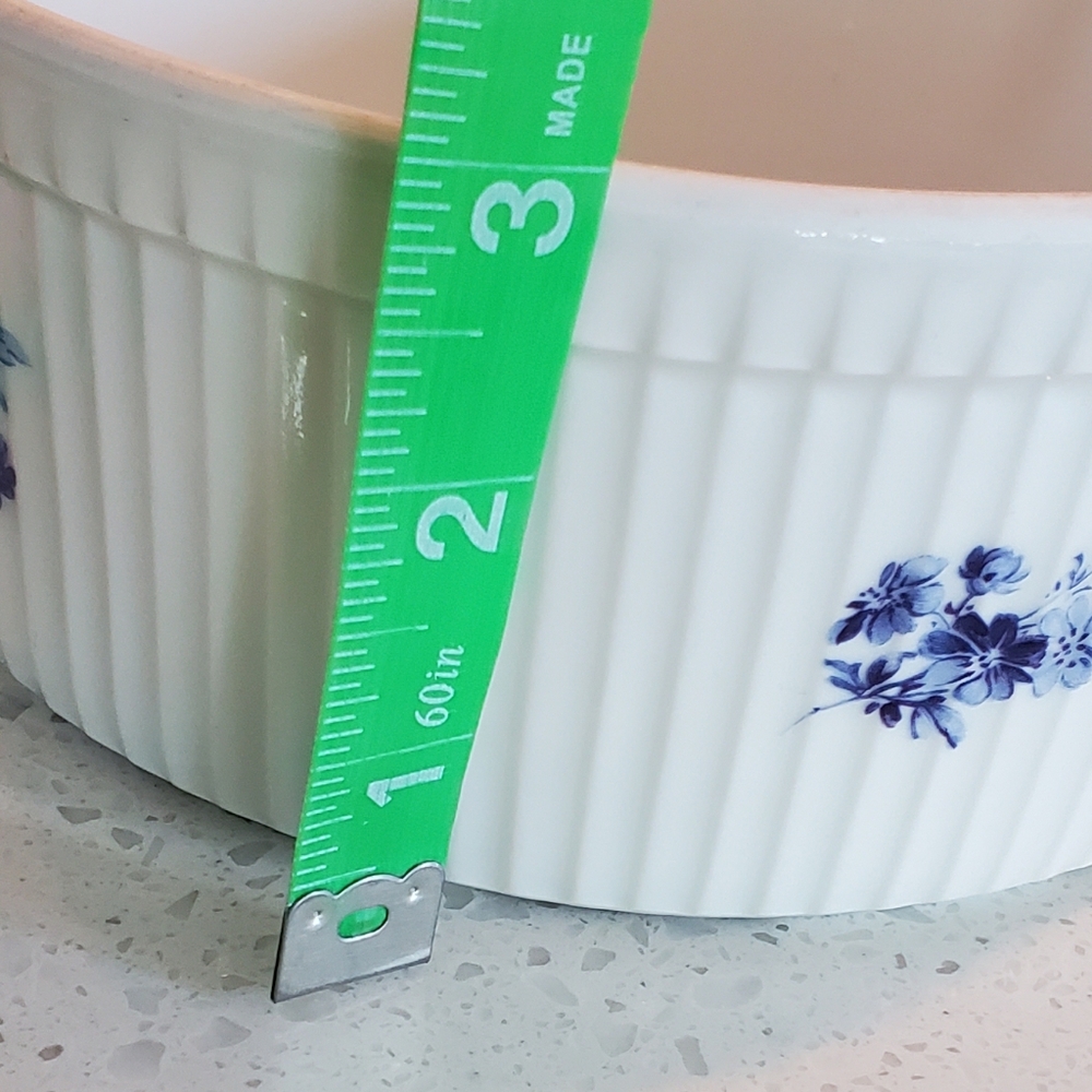 Apilco Vintage Round Soufflé Ramekin Bakeware Dish, 7", White/Blue Floral, EUC - Picture 15 of 16